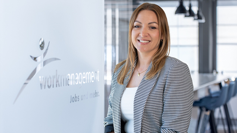 Portrait von Linda Huber aus der Workmanagement-Filiale Zürich